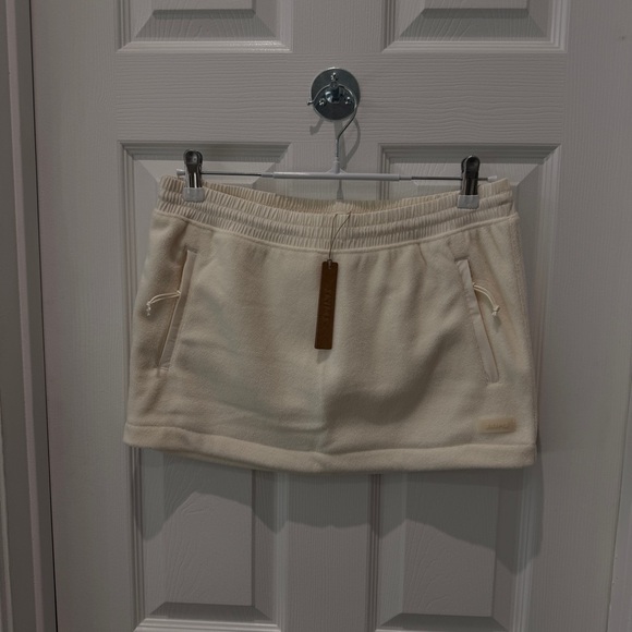 SKIMS OUTDOOR FLEECE MINI SKIRT size S - Picture 2 of 5
